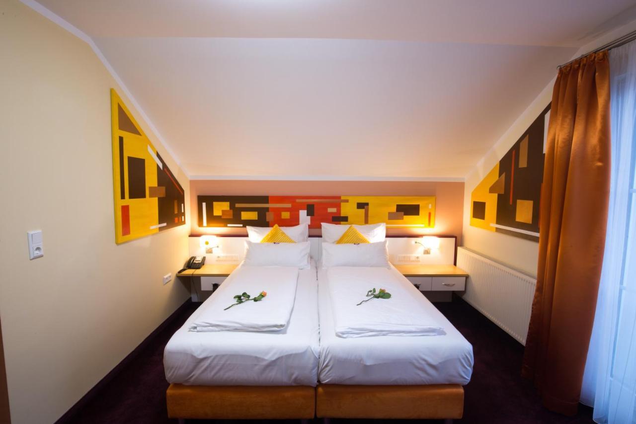 Hotel Residenz Hoessinger Karlstetten Zewnętrze zdjęcie
